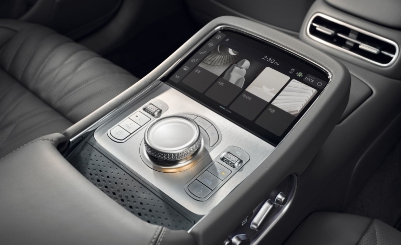 Hyundai G90, 8-дюймовый сенсорный экран (ATS)